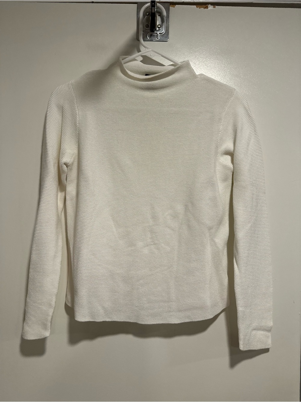 Eileen Fisher Sz: M Petite White Woven Italian Yarn 3/4 Sleeve Mock Neck Top. - Picture 1 of 11